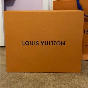 Louis Vuitton box